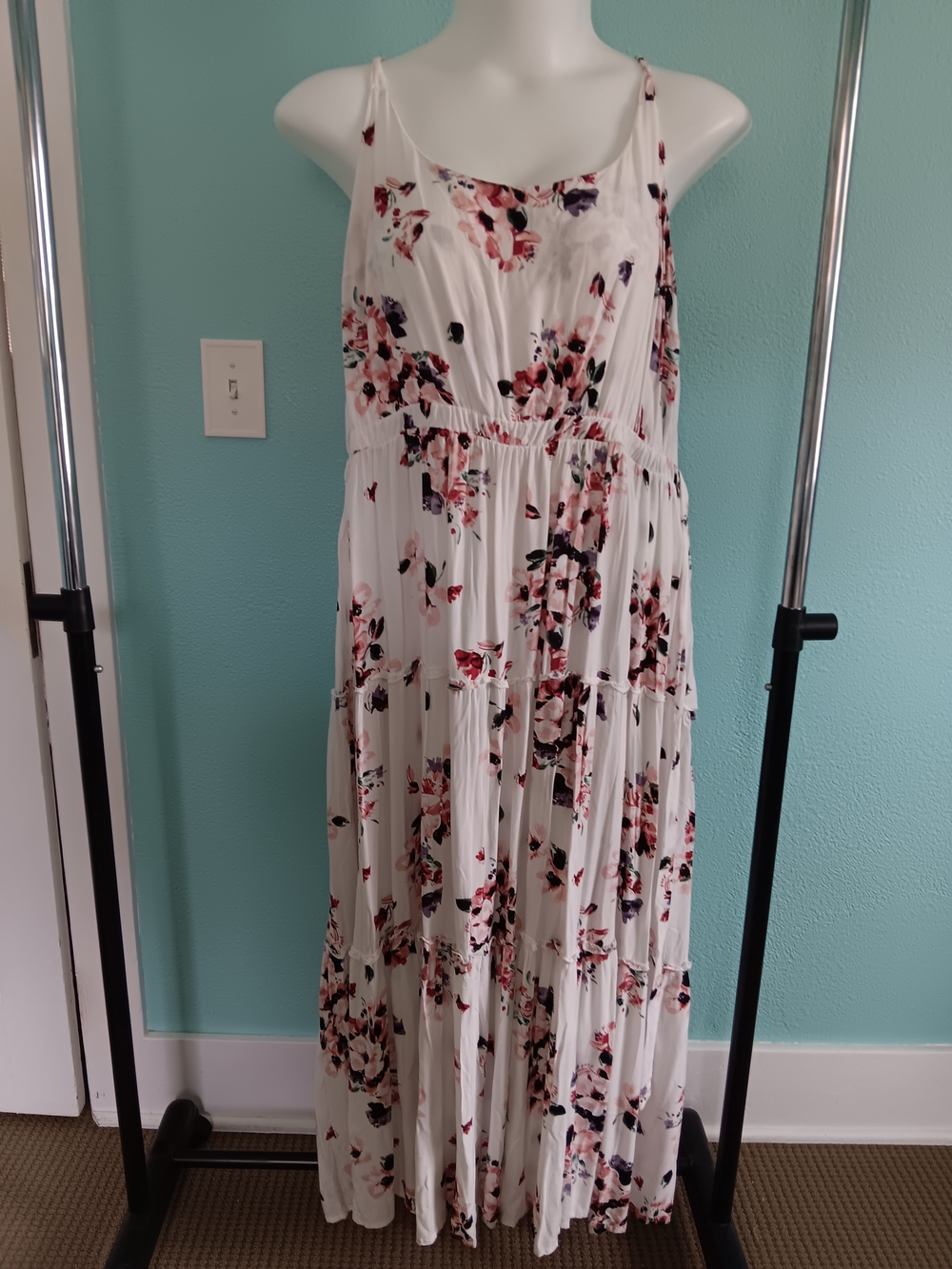 Torrid 3x Women's White Floral Maxi Dress - Lightweight Summer Sundress